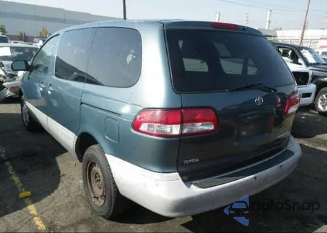 2001 Toyota Sienna Ce z USA, uszkodzony, nr VIN 4T3ZF19C71U348478